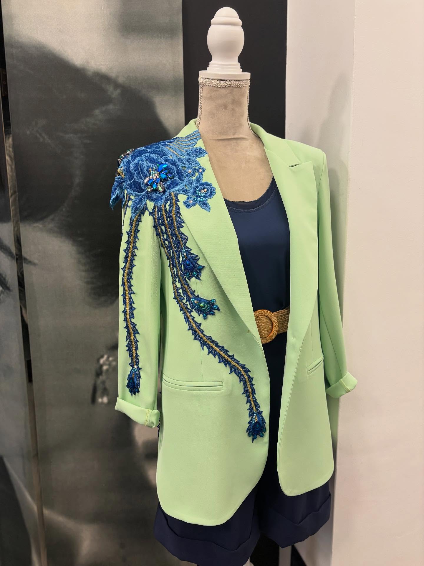 Negozio abbigliamento donna a Novara